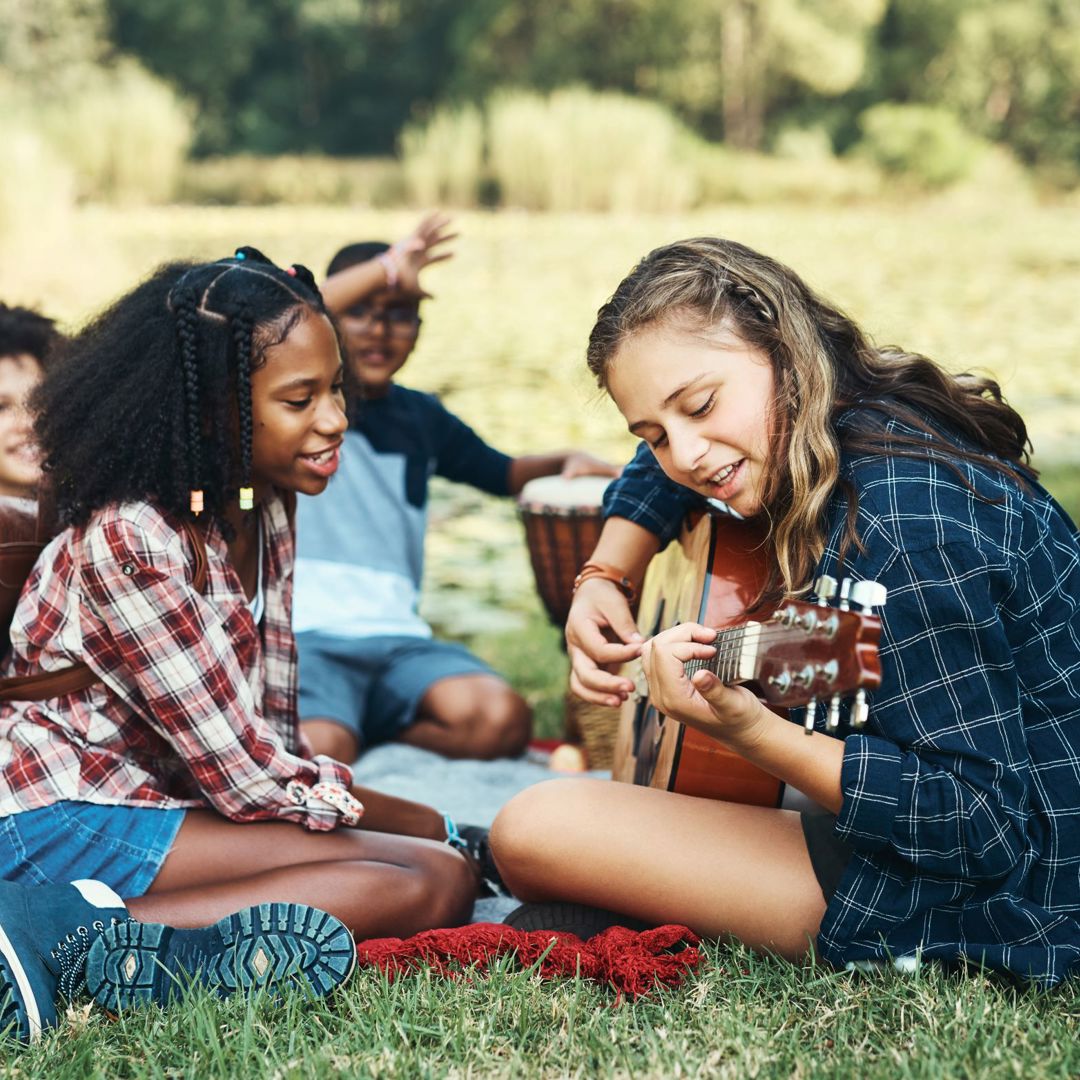 Banner Zomer Kamp Tiener Gitaar Kamperen